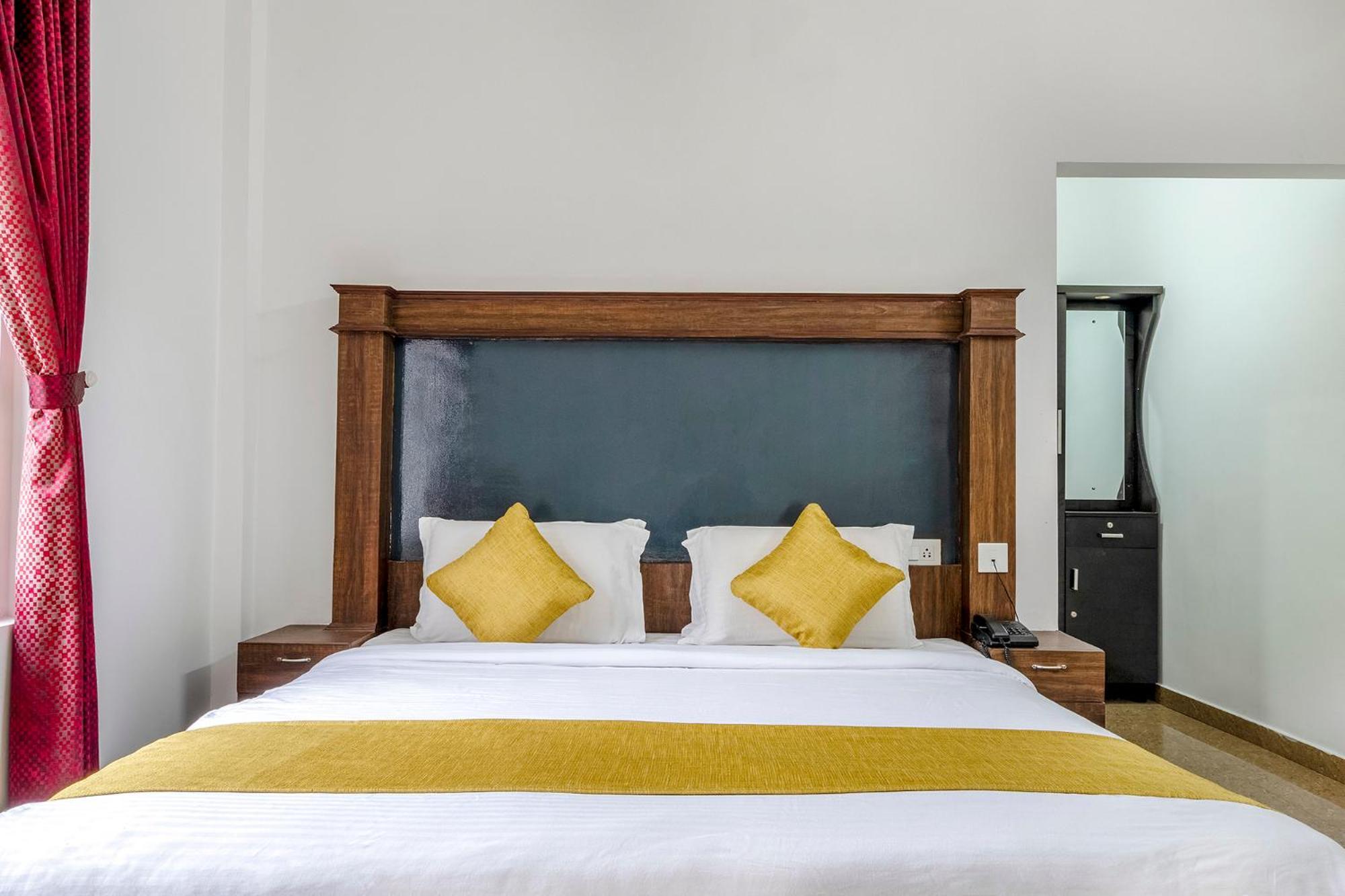 Fabhotel Abrigo Residency Anaviratty Exterior photo